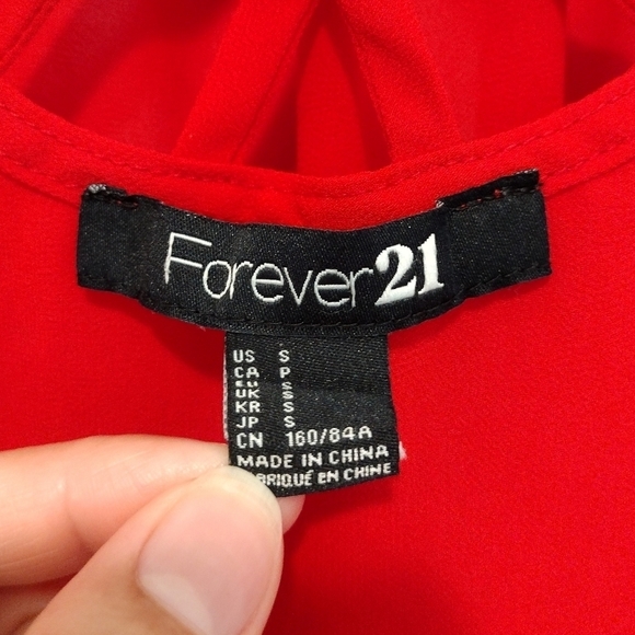 Forever 21 - Red Sleeveless Top - Picture 8 of 10